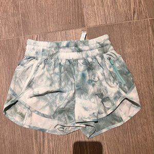 Lululemon Tracker Short!!! Tie Dye